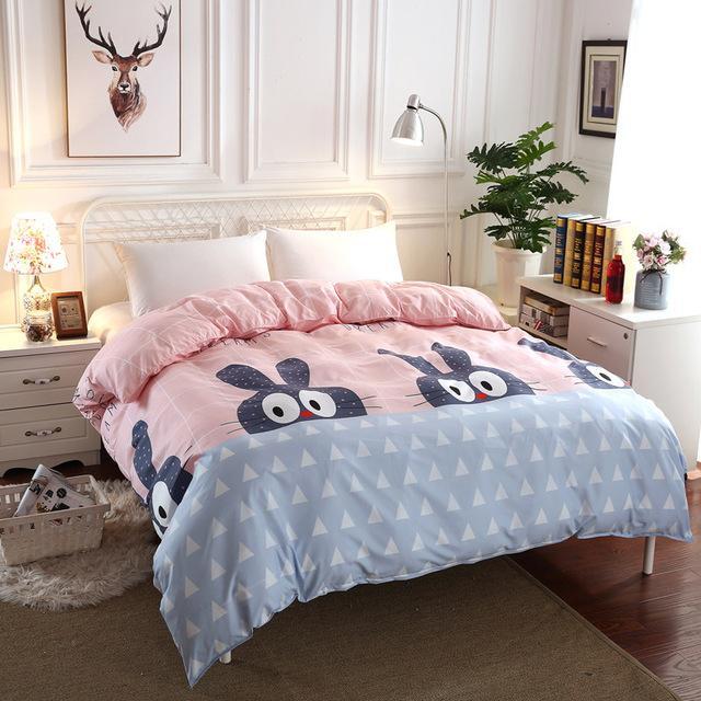 Studying bedsheet pink